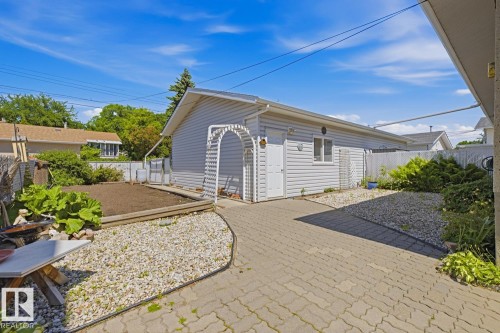 4232 114 Avenue, Edmonton, AB 
