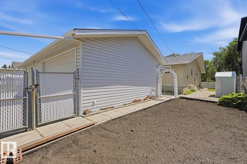 4232 114 Avenue, Edmonton, AB 