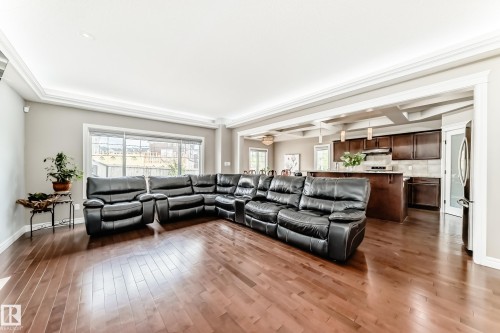 18003 77 Street, Edmonton, AB 