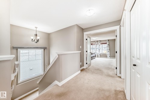 18003 77 Street, Edmonton, AB 