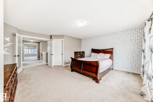 18003 77 Street, Edmonton, AB 