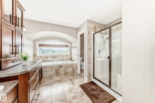 18003 77 Street, Edmonton, AB 