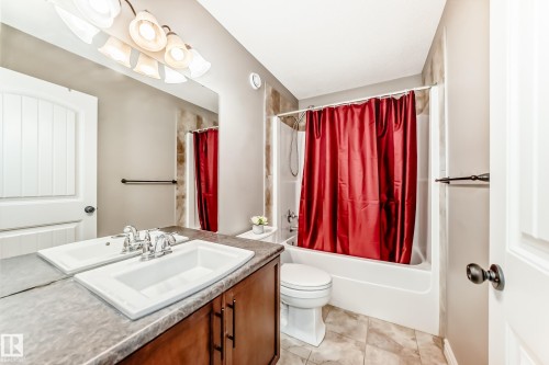 18003 77 Street, Edmonton, AB 