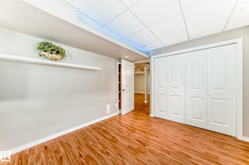 18003 77 Street, Edmonton, AB 