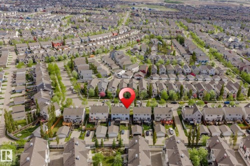 Aerial perspective showcasing a residential neighborhood with numerous detached homes - 7118 19A, Edmonton, AB - Outdoor With View