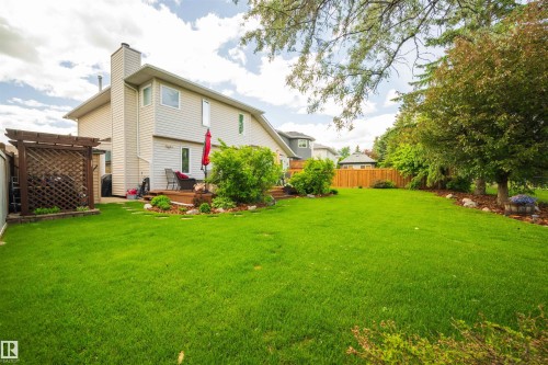 15631 63 Street, Edmonton, AB 