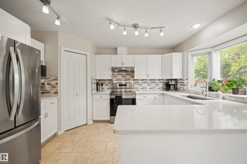 15631 63 Street, Edmonton, AB 