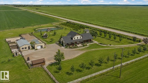 114039 Range Road 221, Rural Lethbridge County, AB 