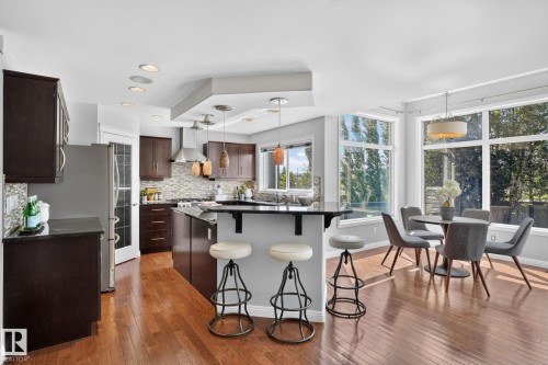 968 Summerside Link Link, Edmonton, AB 