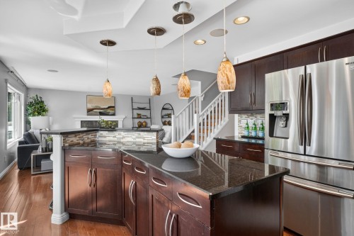 968 Summerside Link Link, Edmonton, AB 