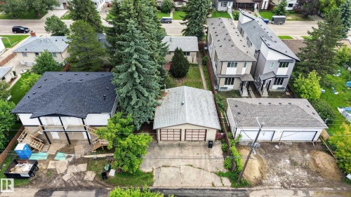 Aerial perspective showcasing multiple residential properties - 10924 154 Street, Edmonton, AB 