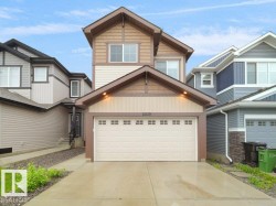 2039 13 Avenue Edmonton, AB T6T 2R8