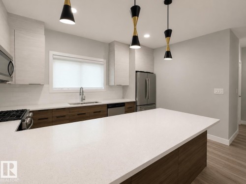8021 87 Street, Edmonton, AB 