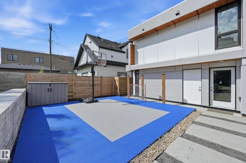 8712 120 Street, Edmonton, AB 