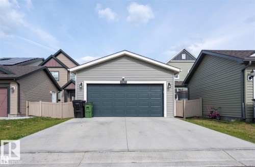1767 26A Street, Edmonton, AB 