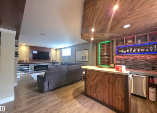 Bar - 1 Hemlock Close, Fort Saskatchewan, AB 