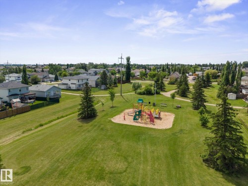 33 Grayridge Crescent, Stony Plain, AB 