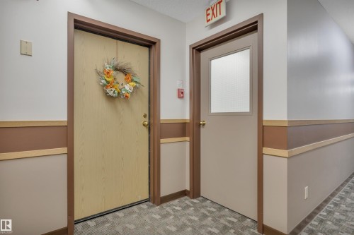 Image quality insufficient for description - 305 5212 48 Avenue, Wetaskiwin, AB 