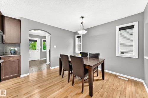 5233 2A Avenue, Edmonton, AB 
