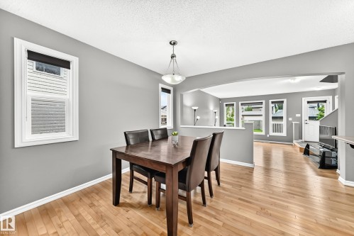5233 2A Avenue, Edmonton, AB 