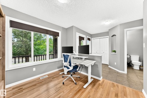 5233 2A Avenue, Edmonton, AB 
