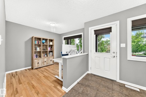 5233 2A Avenue, Edmonton, AB 