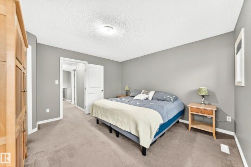 5233 2A Avenue, Edmonton, AB 