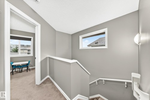 5233 2A Avenue, Edmonton, AB 