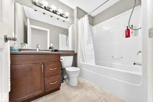 5233 2A Avenue, Edmonton, AB 