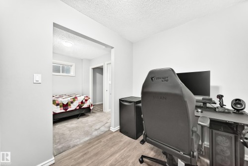5233 2A Avenue, Edmonton, AB 