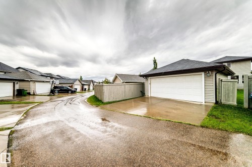 5233 2A Avenue, Edmonton, AB 