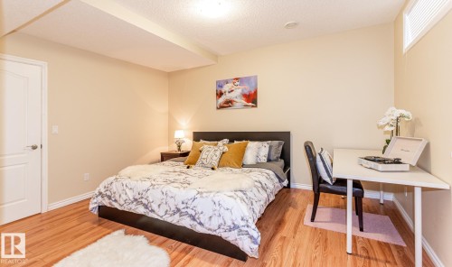 1135 116 Street, Edmonton, AB 