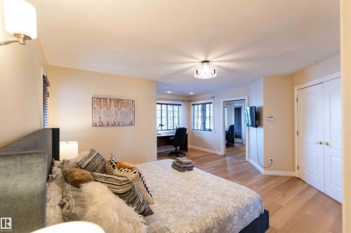 1135 116 Street, Edmonton, AB 