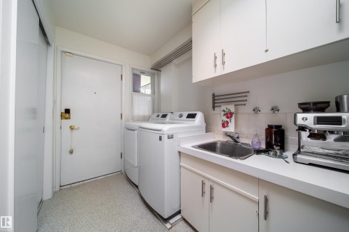 8703 137 Street, Edmonton, AB 