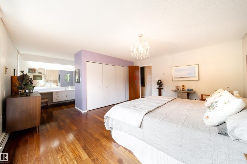 8703 137 Street, Edmonton, AB 
