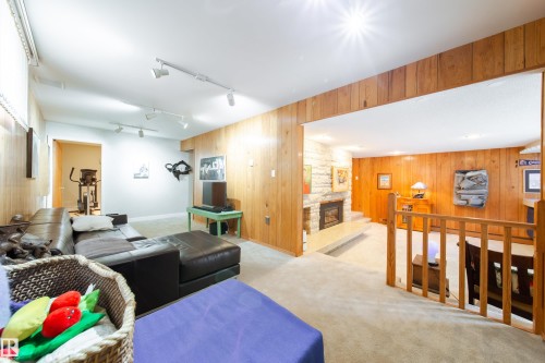 8703 137 Street, Edmonton, AB 