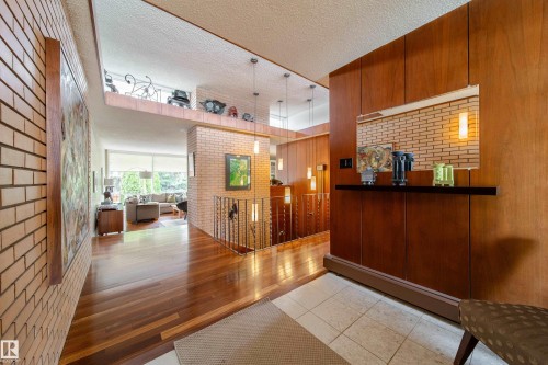 8703 137 Street, Edmonton, AB 
