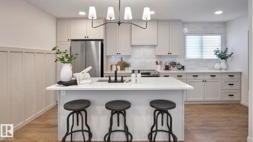 1198 Aster Boulevard, Edmonton, AB 