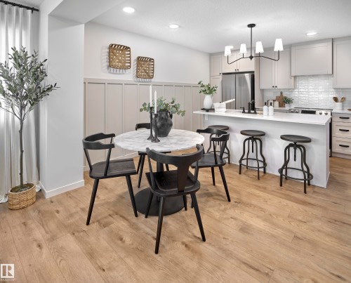 1198 Aster Boulevard, Edmonton, AB 