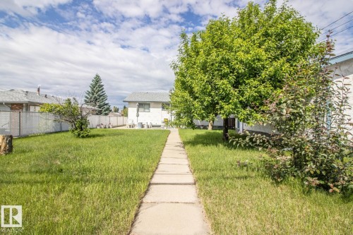 14107 58 Street, Edmonton, AB 
