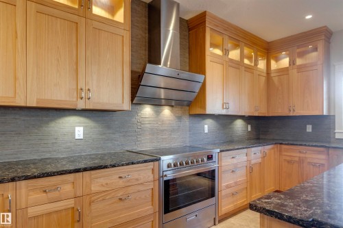11026 80 Avenue, Edmonton, AB 