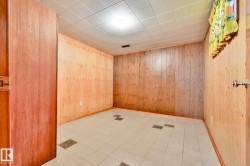 Empty room - 