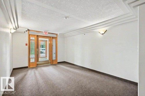 401 10827 85 Avenue, Edmonton, AB - Indoor Photo Showing Other Room