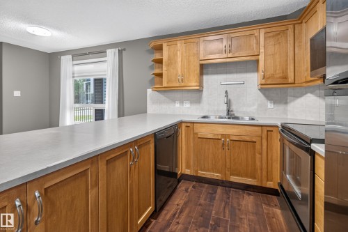 7124 7327 South Terwillegar Drive, Edmonton, AB 