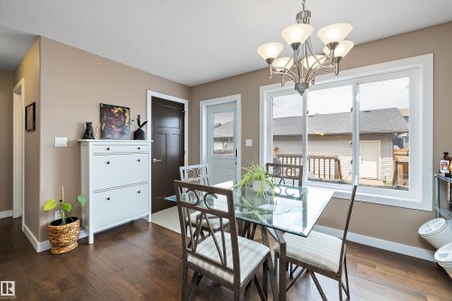 102 Richmond Link, Fort Saskatchewan, AB - Indoor Photo Showing Dining Room
