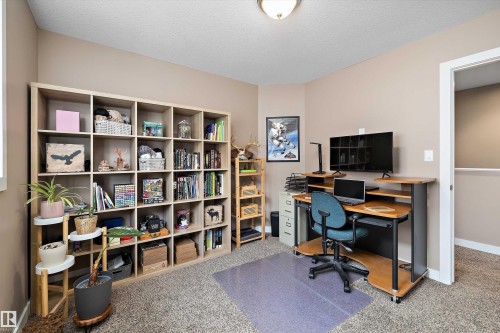 102 Richmond Link, Fort Saskatchewan, AB - Indoor Photo Showing Office