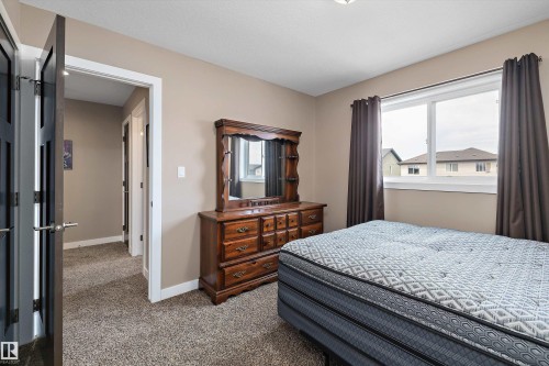 102 Richmond Link, Fort Saskatchewan, AB - Indoor Photo Showing Bedroom