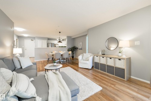 402 10221 111 Street, Edmonton, AB 