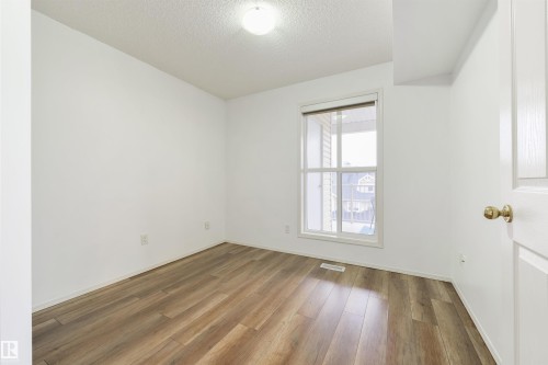 402 10221 111 Street, Edmonton, AB 