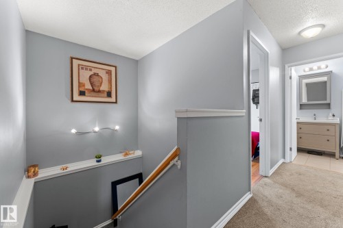 111 Cornell Court, Edmonton, AB 